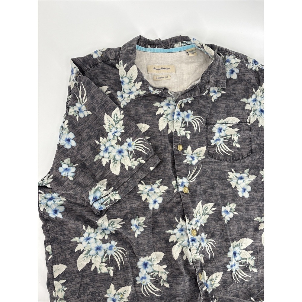 Tommy Bahama Shirt Mens XL‎ Gray Floral Tropical Resort 100% Silk Hawaiian